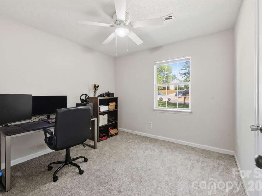 1221 Capps Hollow Drive, Charlotte, NC 28216.  MLS# CAR4378242, YatesRealty ID 25939. 