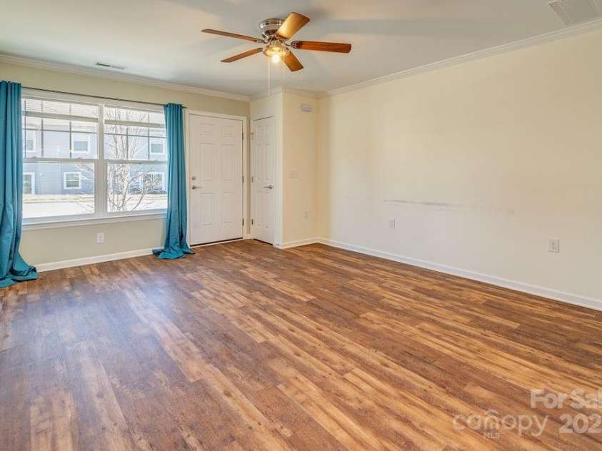 1106 Lynwood Forest Road, Arden, NC 28704.  MLS# CAR4231707, YatesRealty ID 2594. 