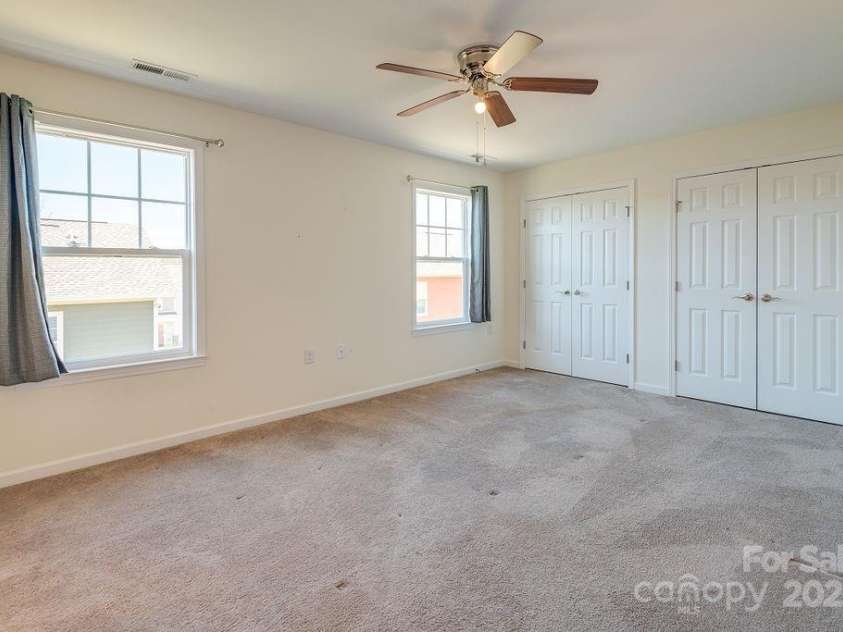 1106 Lynwood Forest Road, Arden, NC 28704.  MLS# CAR4231707, YatesRealty ID 2594. 