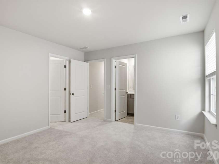 12023 Bishop Castle Drive, Charlotte, NC 28273.  MLS# CAR4346943, YatesRealty ID 2594. 