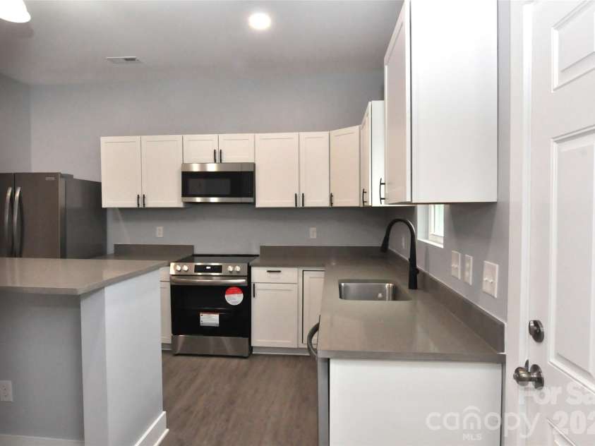 573 Fifth Street, Chester, SC 29706.  MLS# CAR4331567, YatesRealty ID 2594. 