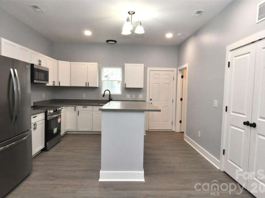 573 Fifth Street, Chester, SC 29706.  MLS# CAR4331567, YatesRealty ID 2594. 