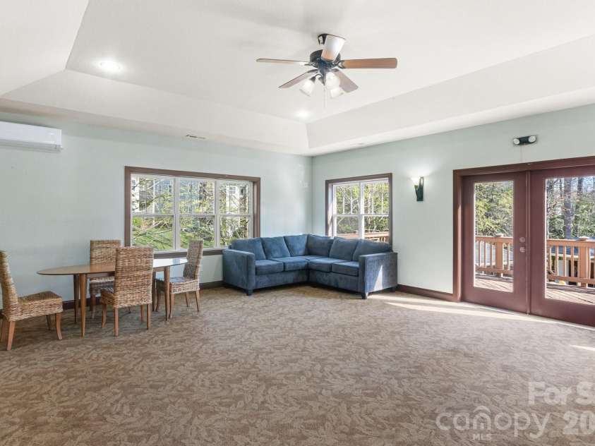 94 Foxden Drive, Fletcher, NC 28732.  MLS# CAR4364312, YatesRealty ID 25941. Lots of room for entertaining