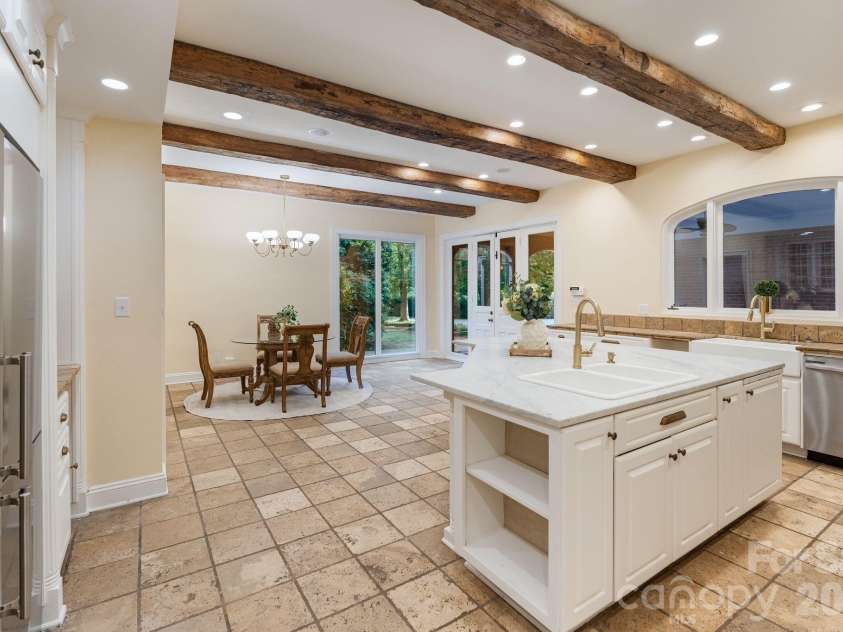 1486 Knolls Drive, Newton, NC 28658.  MLS# CAR4374306, YatesRealty ID 25942. 