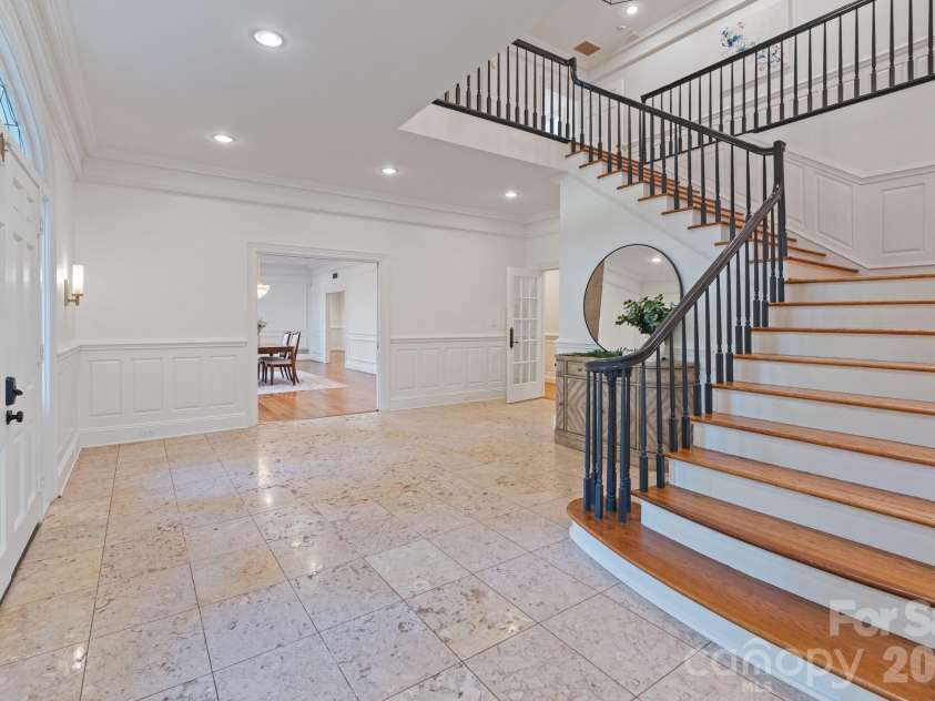 1486 Knolls Drive, Newton, NC 28658.  MLS# CAR4374306, YatesRealty ID 25942. 