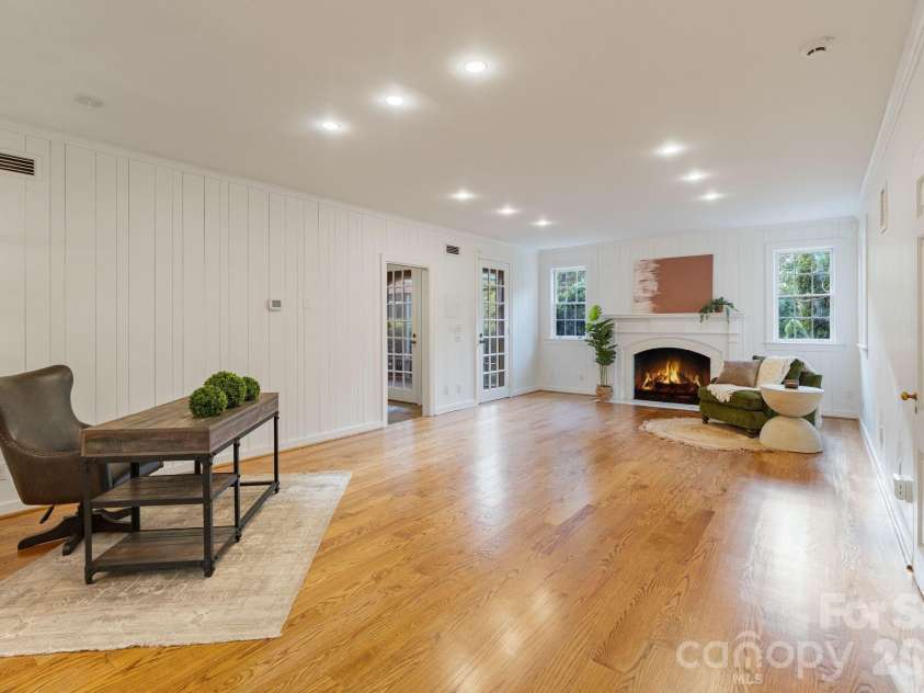 1486 Knolls Drive, Newton, NC 28658.  MLS# CAR4374306, YatesRealty ID 25942. 