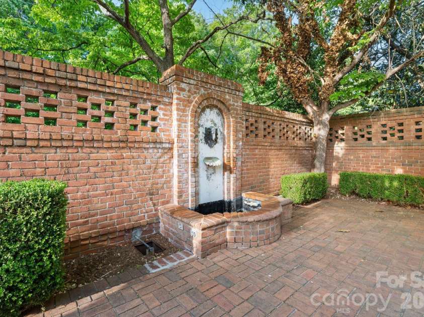 1486 Knolls Drive, Newton, NC 28658.  MLS# CAR4374306, YatesRealty ID 25942. 
