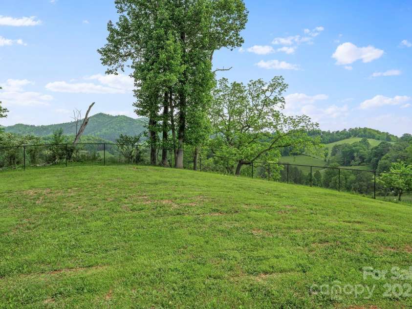 1586 Bull Creek Road, Marshall, NC 28753.  MLS# CAR4262698, YatesRealty ID 25942. 