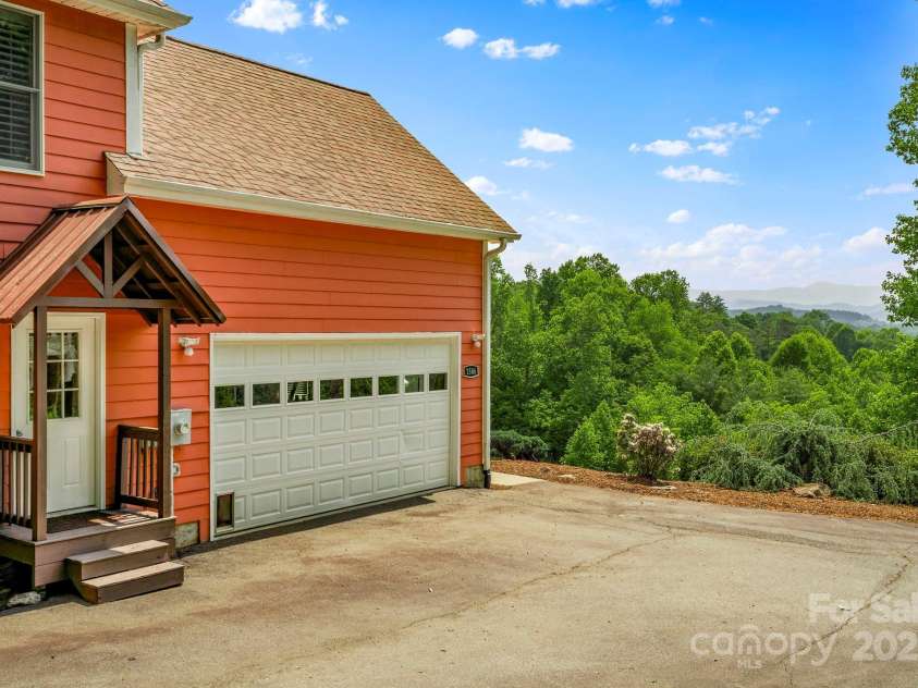 1586 Bull Creek Road, Marshall, NC 28753.  MLS# CAR4262698, YatesRealty ID 25942. 