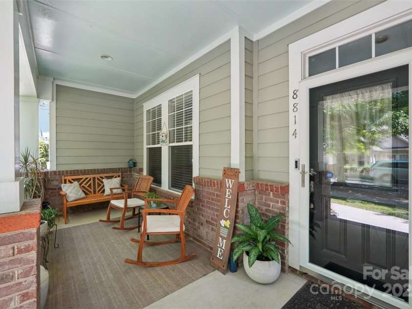 8814 Beaver Creek Drive, Charlotte, NC 28269.  MLS# CAR4211490, YatesRealty ID 25944. 