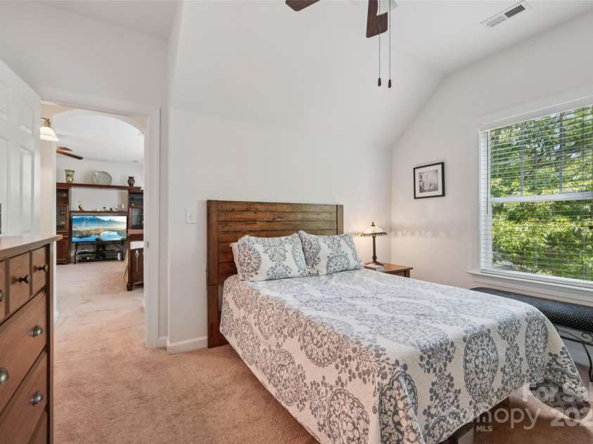 8814 Beaver Creek Drive, Charlotte, NC 28269.  MLS# CAR4211490, YatesRealty ID 25944. 