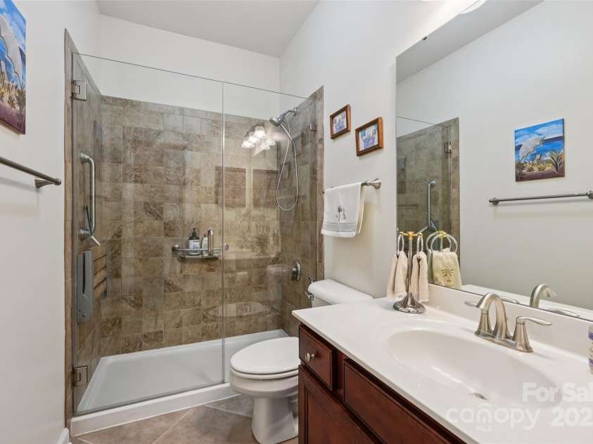 8814 Beaver Creek Drive, Charlotte, NC 28269.  MLS# CAR4211490, YatesRealty ID 25944. 