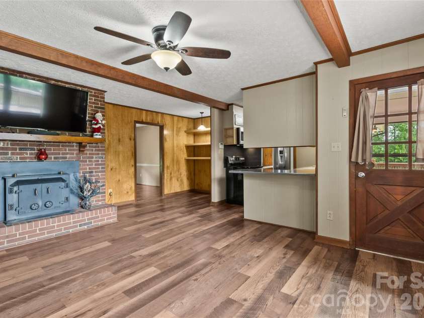3225 Frank Grigg Drive, Shelby, NC 28150.  MLS# CAR4384403, YatesRealty ID 25945. 