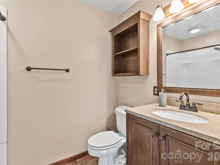 3225 Frank Grigg Drive, Shelby, NC 28150.  MLS# CAR4384403, YatesRealty ID 25945. 