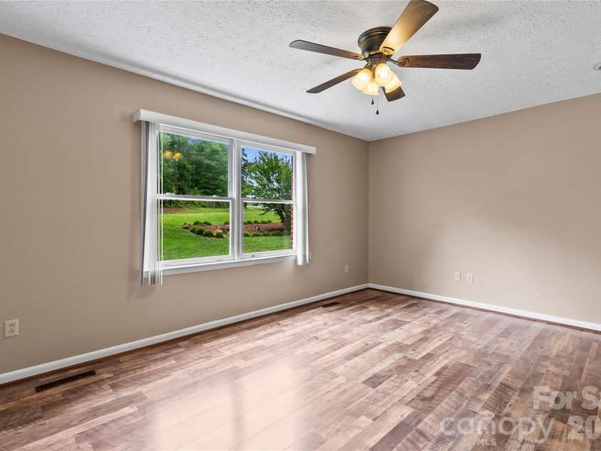 3225 Frank Grigg Drive, Shelby, NC 28150.  MLS# CAR4384403, YatesRealty ID 25945. 