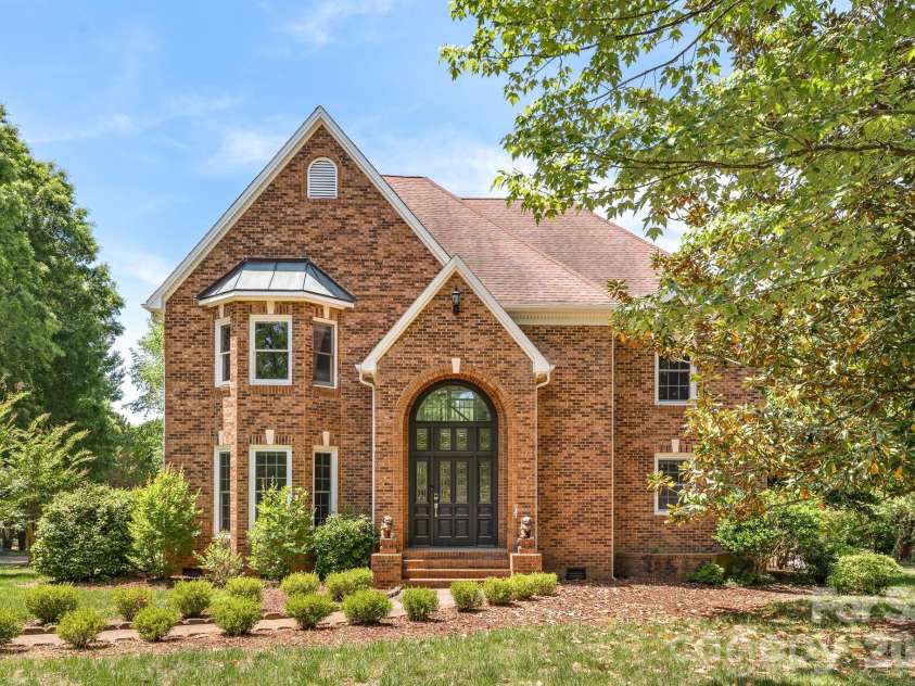 431 Walden Trail, Waxhaw, NC 28173.  MLS# CAR4376474, YatesRealty ID 25946. 