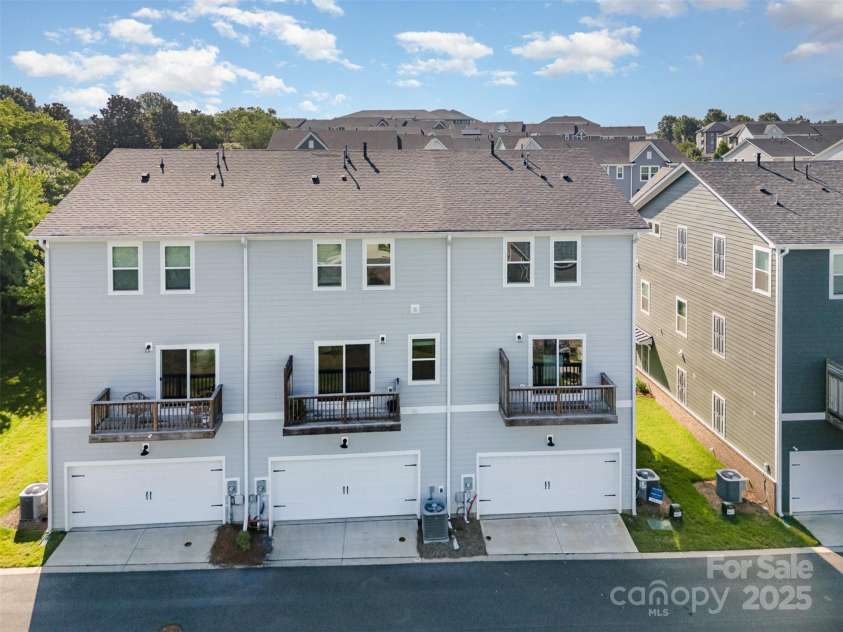 7012 Bryce Avenue, Charlotte, NC 28217.  MLS# CAR4269168, YatesRealty ID 25946. 
