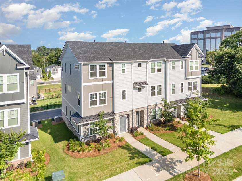 7012 Bryce Avenue, Charlotte, NC 28217.  MLS# CAR4269168, YatesRealty ID 25946. 