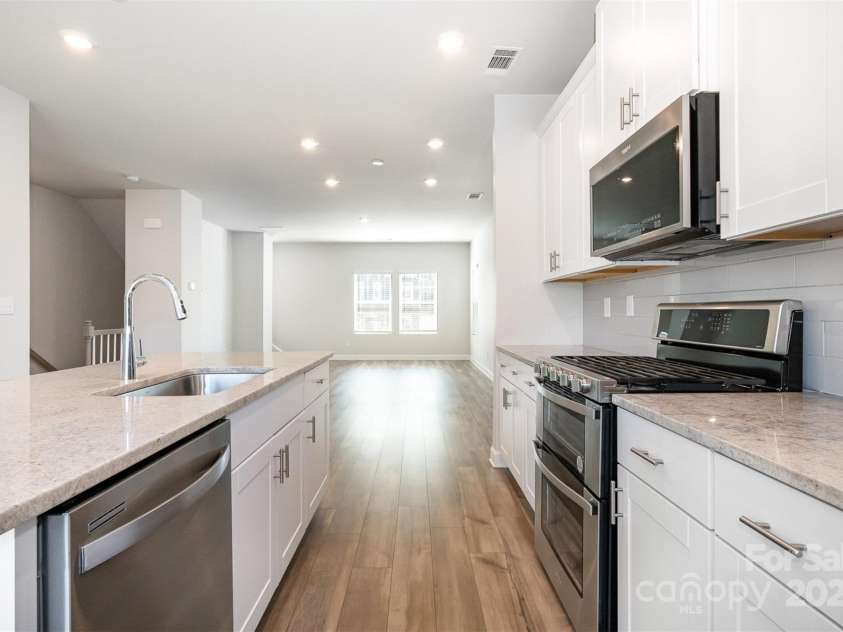 7012 Bryce Avenue, Charlotte, NC 28217.  MLS# CAR4269168, YatesRealty ID 25946. 