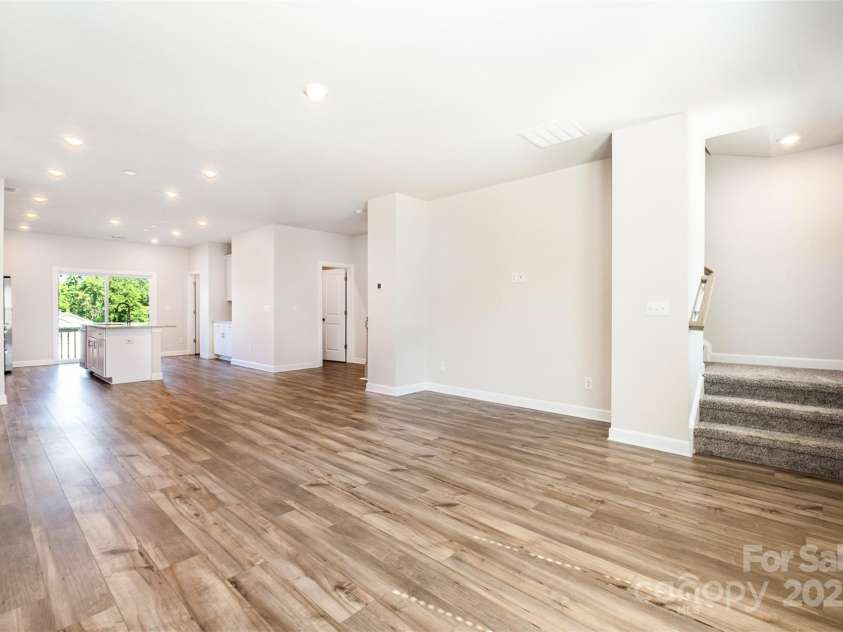 7012 Bryce Avenue, Charlotte, NC 28217.  MLS# CAR4269168, YatesRealty ID 25946. 