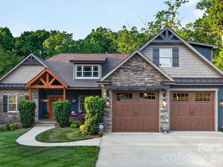 116 Maplewood Court, Hudson, NC 28638.  MLS# CAR4384542, YatesRealty ID 25947. 