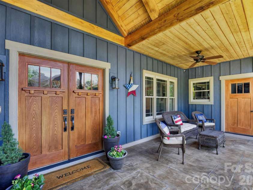 116 Maplewood Court, Hudson, NC 28638.  MLS# CAR4384542, YatesRealty ID 25947. 