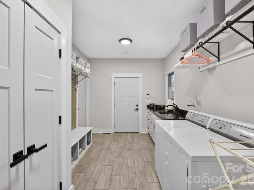 116 Maplewood Court, Hudson, NC 28638.  MLS# CAR4384542, YatesRealty ID 25947. 