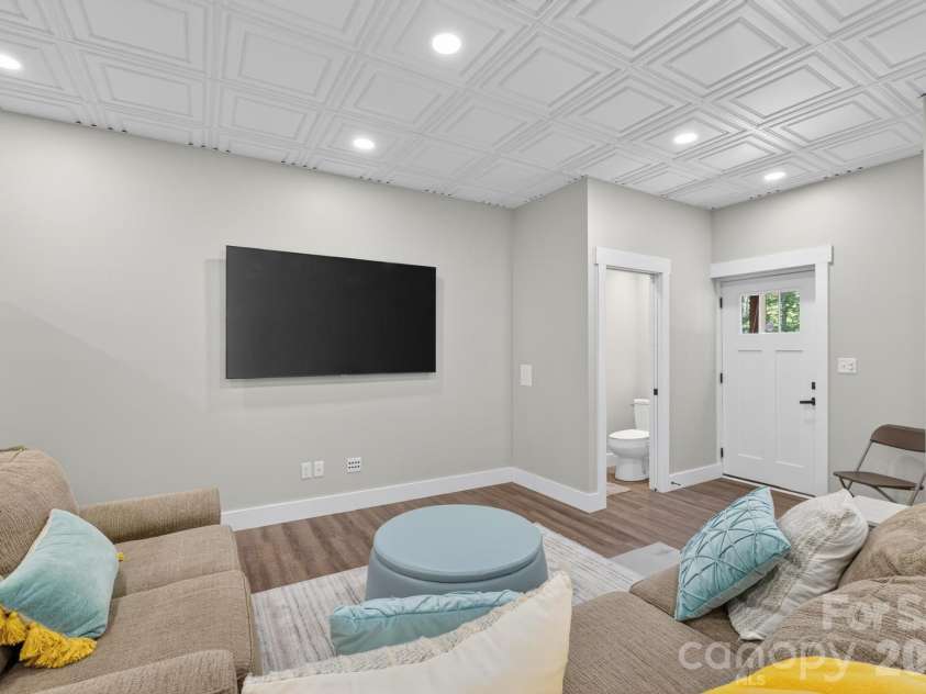 116 Maplewood Court, Hudson, NC 28638.  MLS# CAR4384542, YatesRealty ID 25947. 