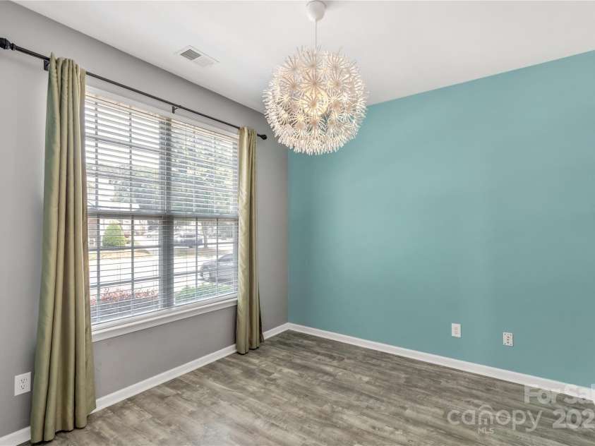 613 Dutch Elm Place, Rock Hill, SC 29732.  MLS# CAR4279960, YatesRealty ID 25948. 