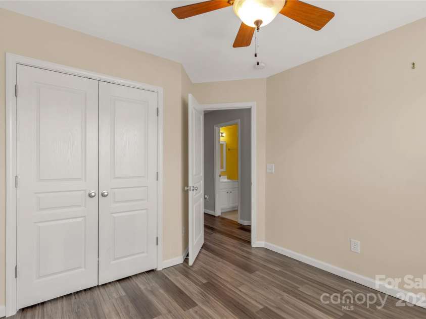 613 Dutch Elm Place, Rock Hill, SC 29732.  MLS# CAR4279960, YatesRealty ID 25948. 