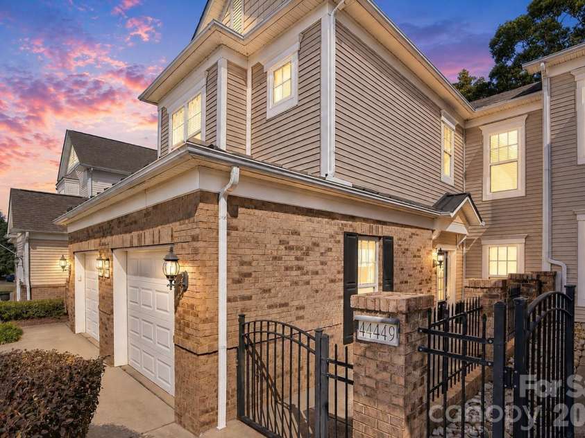 44449 Oriole Drive, Fort Mill, SC 29707.  MLS# CAR4383880, YatesRealty ID 25949. 