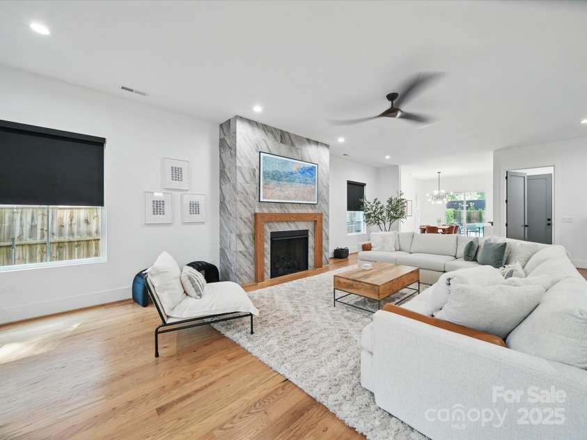 708 Cross Trail Drive, Charlotte, NC 28204.  MLS# CAR4267240, YatesRealty ID 25950. 