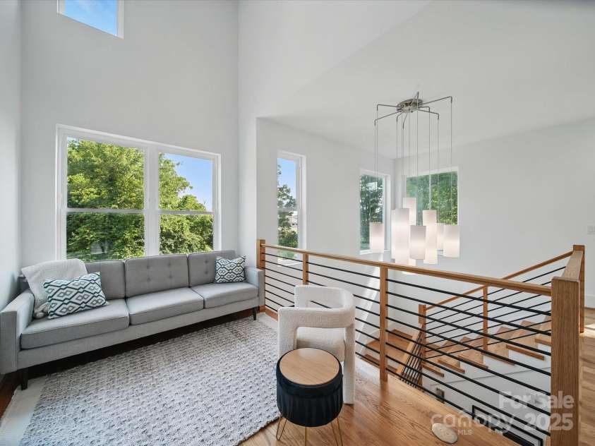 708 Cross Trail Drive, Charlotte, NC 28204.  MLS# CAR4267240, YatesRealty ID 25950. 