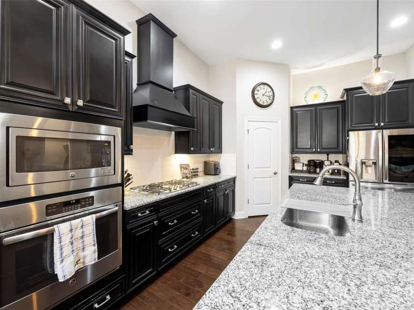 435 Trillium Way, Belmont, NC 28012.  MLS# CAR4383919, YatesRealty ID 25951. 