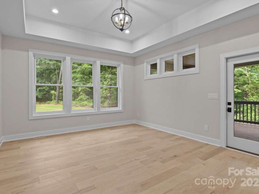 153 Mills Garden Road, Statesville, NC 28625.  MLS# CAR4258947, YatesRealty ID 25952. 