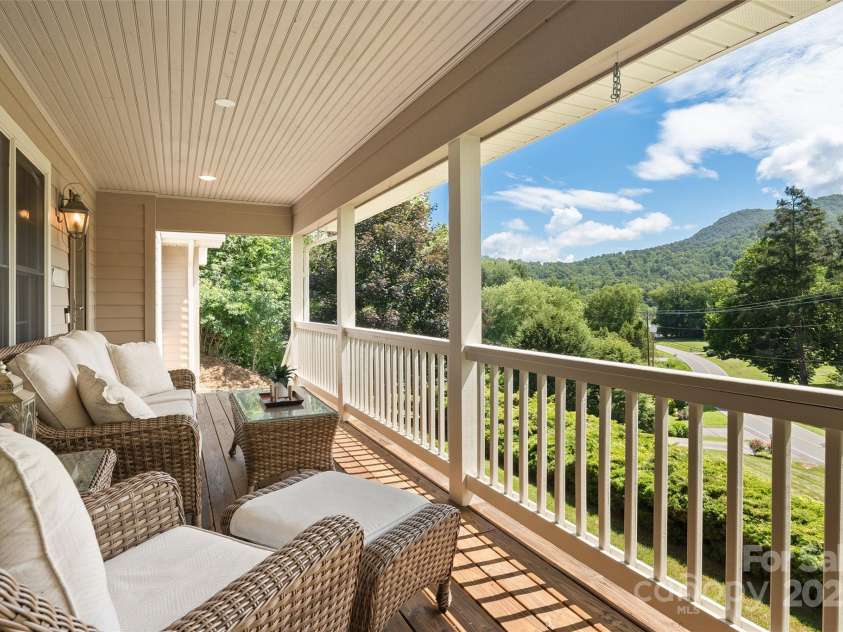 2375 Crymes Cove Road, Waynesville, NC 28786.  MLS# CAR4272881, YatesRealty ID 25953. 