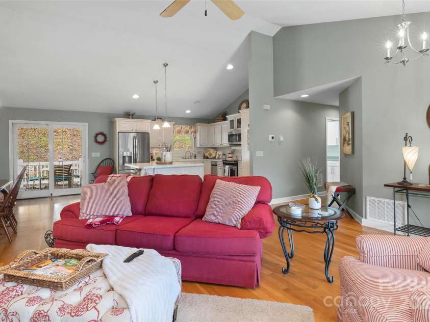 2375 Crymes Cove Road, Waynesville, NC 28786.  MLS# CAR4272881, YatesRealty ID 25953. 
