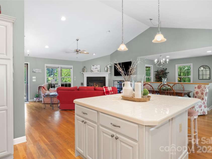 2375 Crymes Cove Road, Waynesville, NC 28786.  MLS# CAR4272881, YatesRealty ID 25953. 