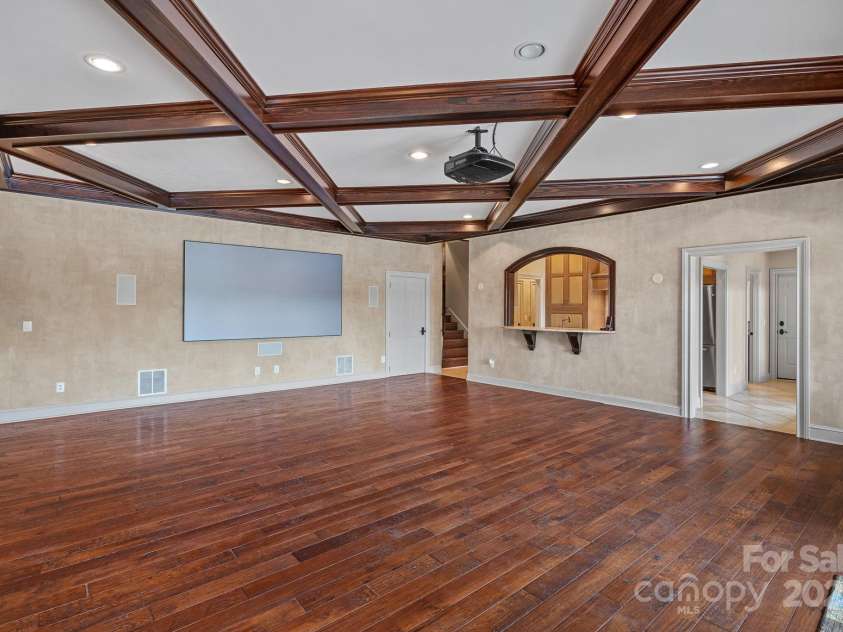 8800 Covey Rise Court, Charlotte, NC 28226.  MLS# CAR4262946, YatesRealty ID 25954. 