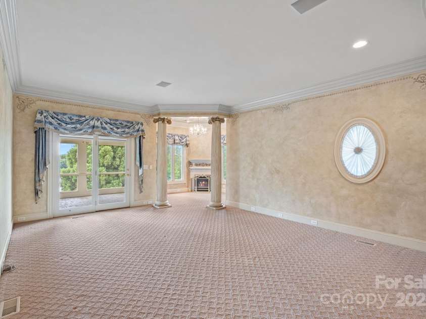 8800 Covey Rise Court, Charlotte, NC 28226.  MLS# CAR4262946, YatesRealty ID 25954. 