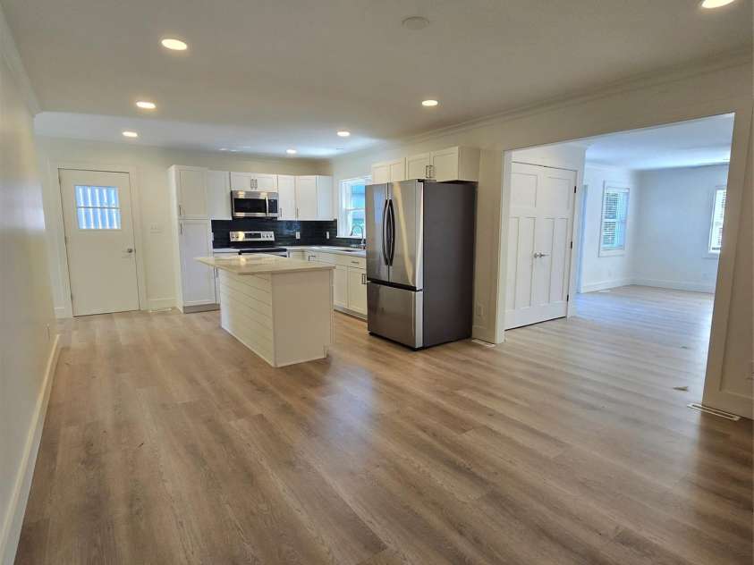 421 Kingfield Drive, Concord, NC 28027.  MLS# CAR4368933, YatesRealty ID 25955. 