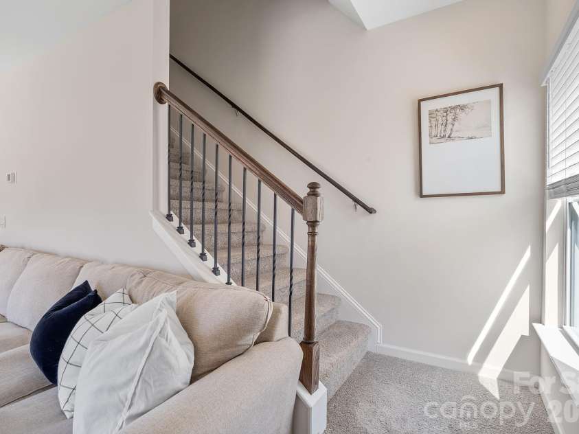 132 Ridgeview Lane, Mars Hill, NC 28754.  MLS# CAR4384792, YatesRealty ID 25956. 