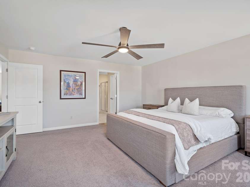 132 Ridgeview Lane, Mars Hill, NC 28754.  MLS# CAR4384792, YatesRealty ID 25956. 