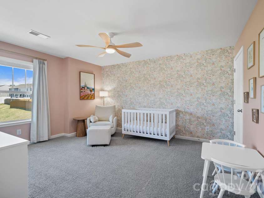 132 Ridgeview Lane, Mars Hill, NC 28754.  MLS# CAR4384792, YatesRealty ID 25956. 