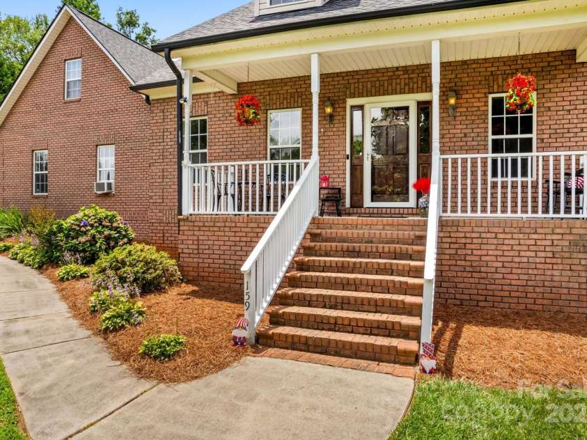 159 Forest Abbey Lane, China Grove, NC 28023.  MLS# CAR4270384, YatesRealty ID 25959. 