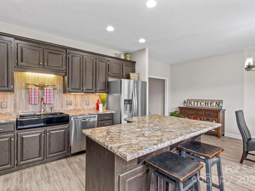 159 Forest Abbey Lane, China Grove, NC 28023.  MLS# CAR4270384, YatesRealty ID 25959. 