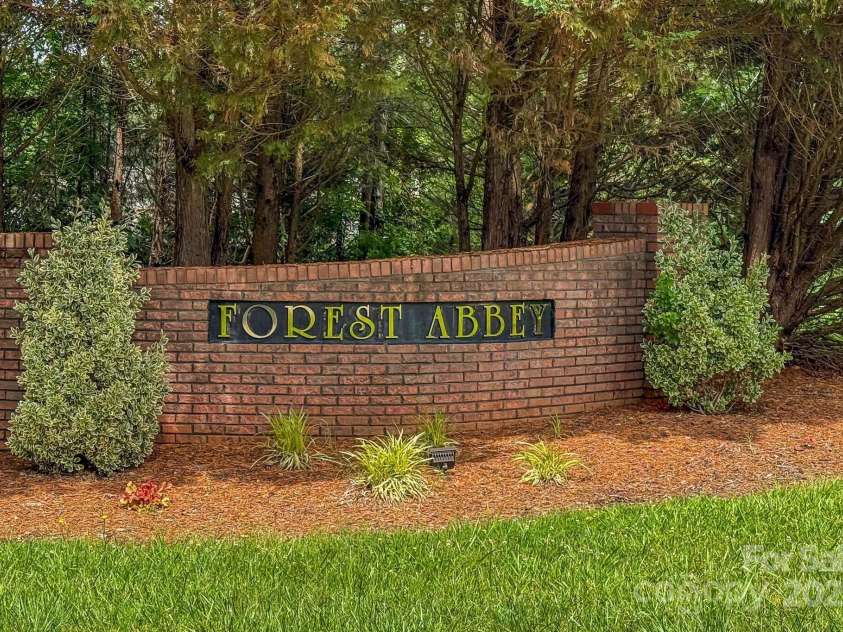 159 Forest Abbey Lane, China Grove, NC 28023.  MLS# CAR4270384, YatesRealty ID 25959. 