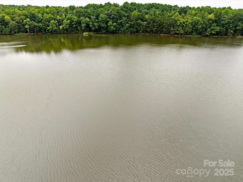 11902 Mountain Crest Circle, Charlotte, NC 28216.  MLS# CAR4286743, YatesRealty ID 2596. 