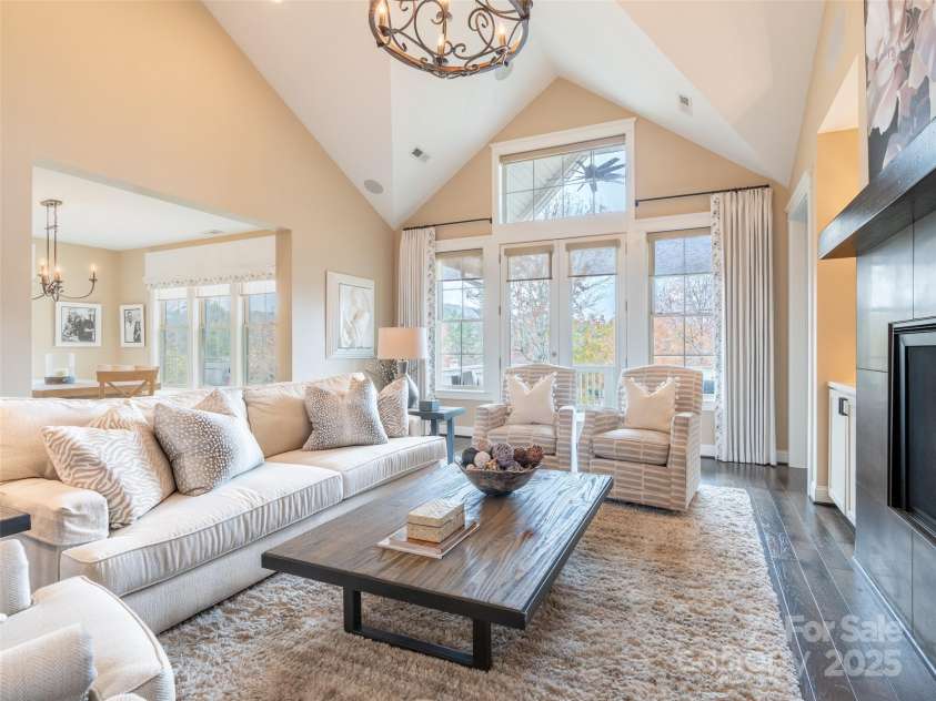 46 Orvis Stone Circle, Biltmore Lake, NC 28715.  MLS# CAR4232944, YatesRealty ID 2596. 