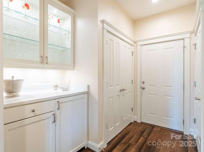 46 Orvis Stone Circle, Biltmore Lake, NC 28715.  MLS# CAR4232944, YatesRealty ID 2596. 